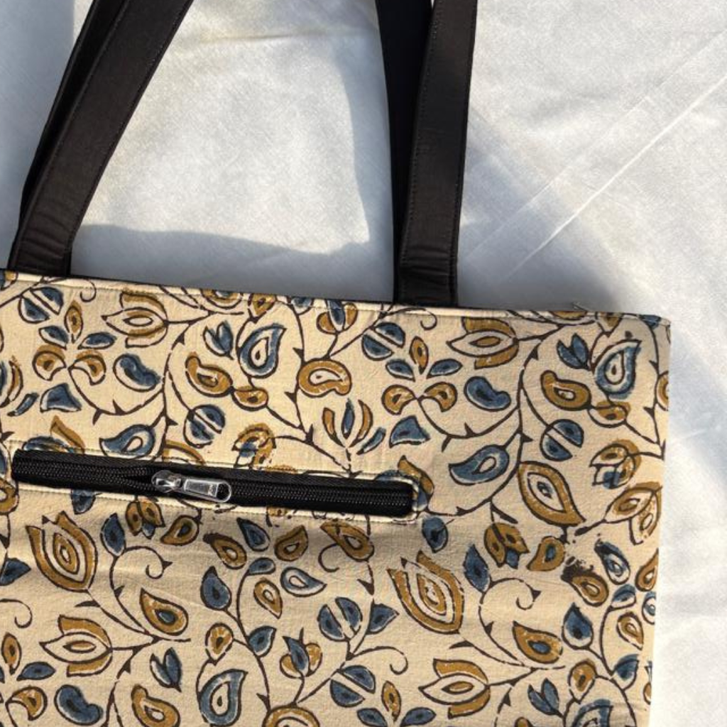 Floral Ajrakh Shoulder bag