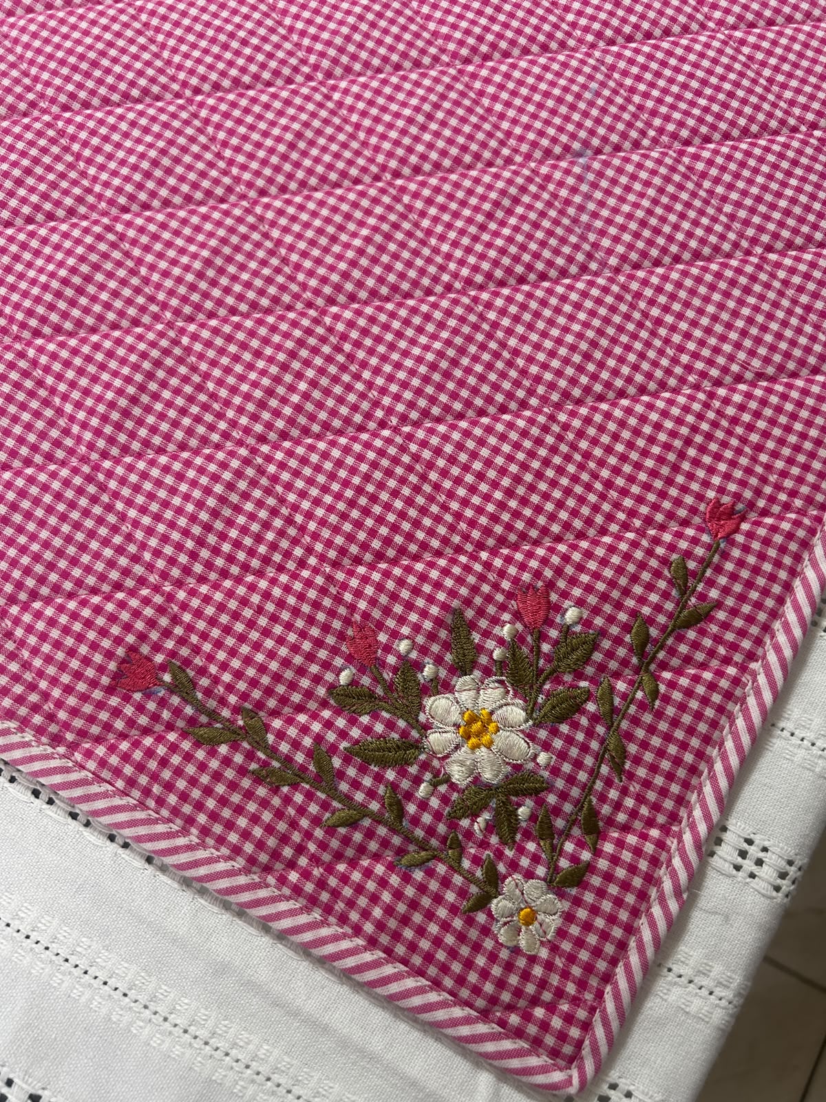 Bright Pink Checked Cotton Quilted Table Mat Set